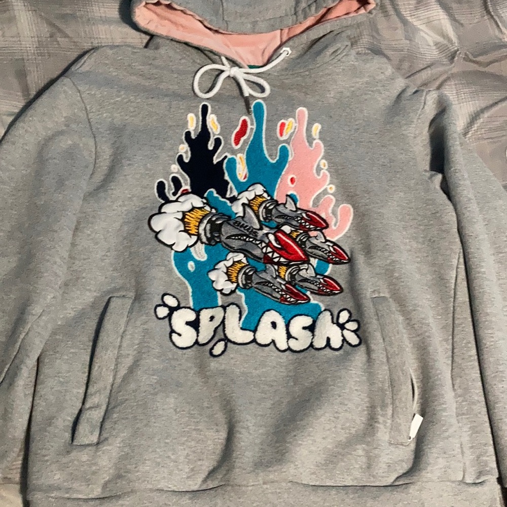 Grey hoodie splash
